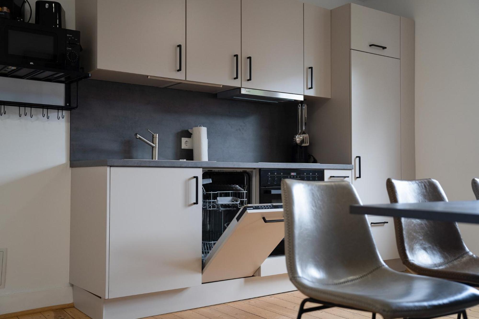Junik Apartments Oberhausen Оберхаузен Екстериор снимка