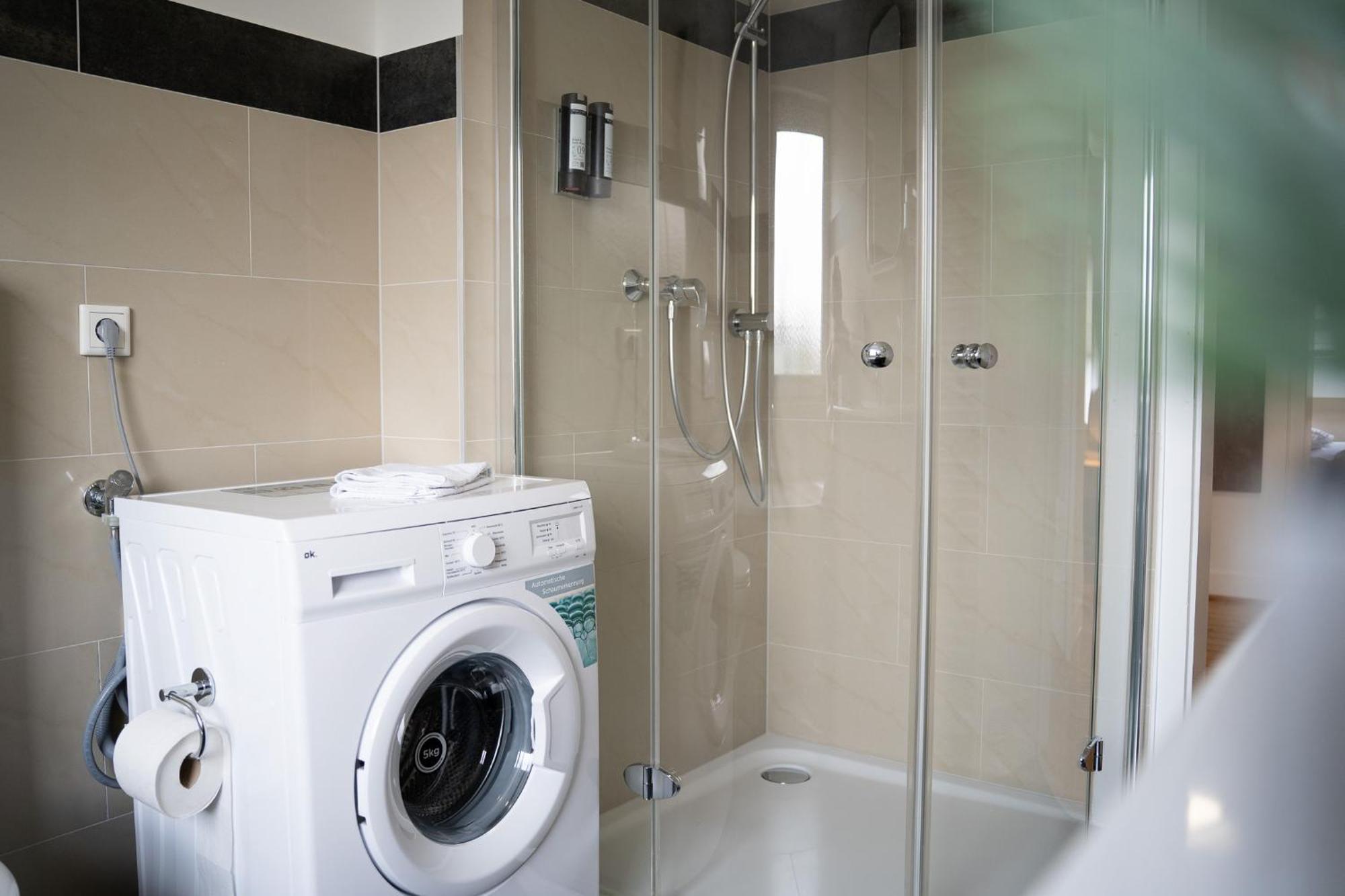 Junik Apartments Oberhausen Оберхаузен Екстериор снимка