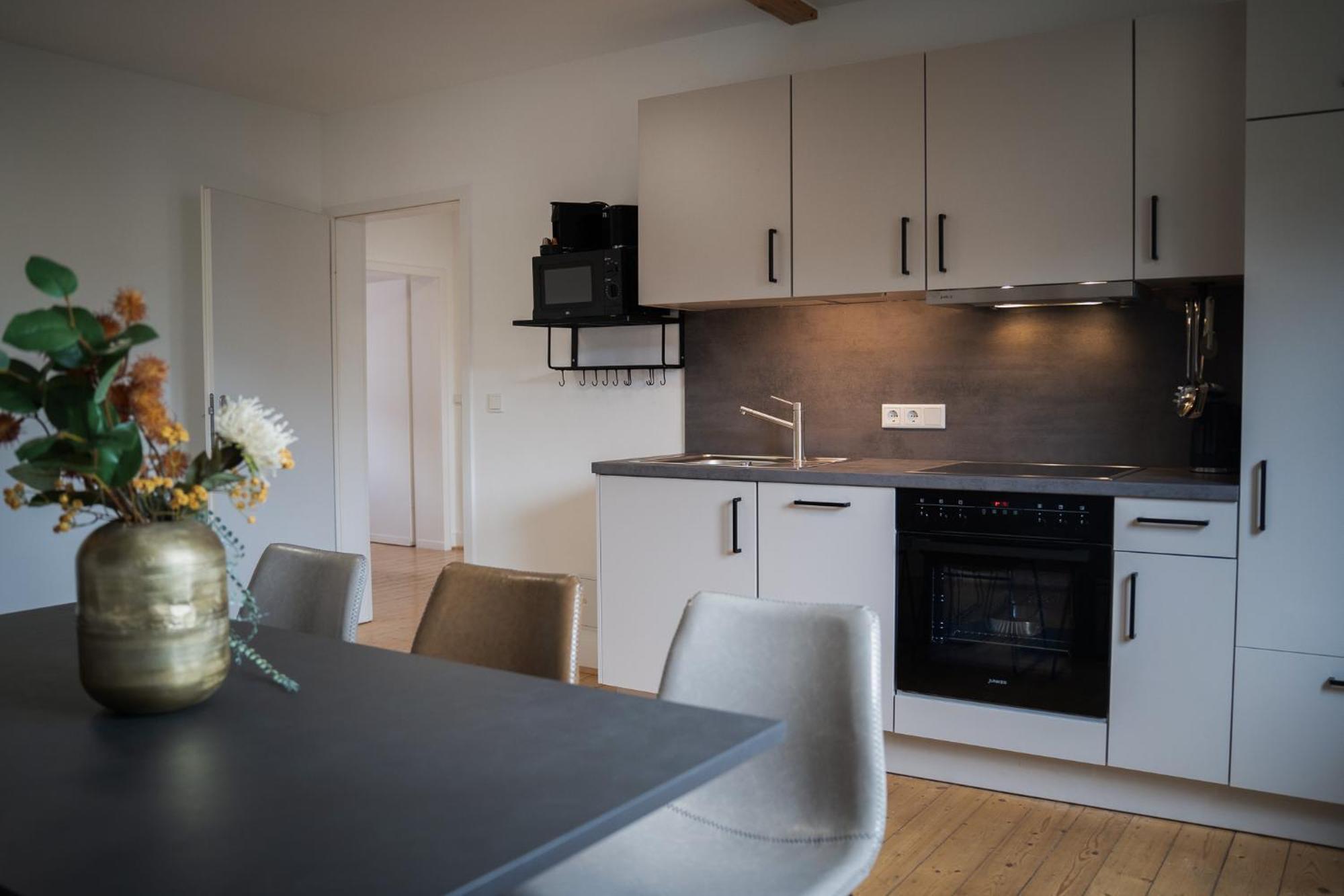 Junik Apartments Oberhausen Оберхаузен Екстериор снимка