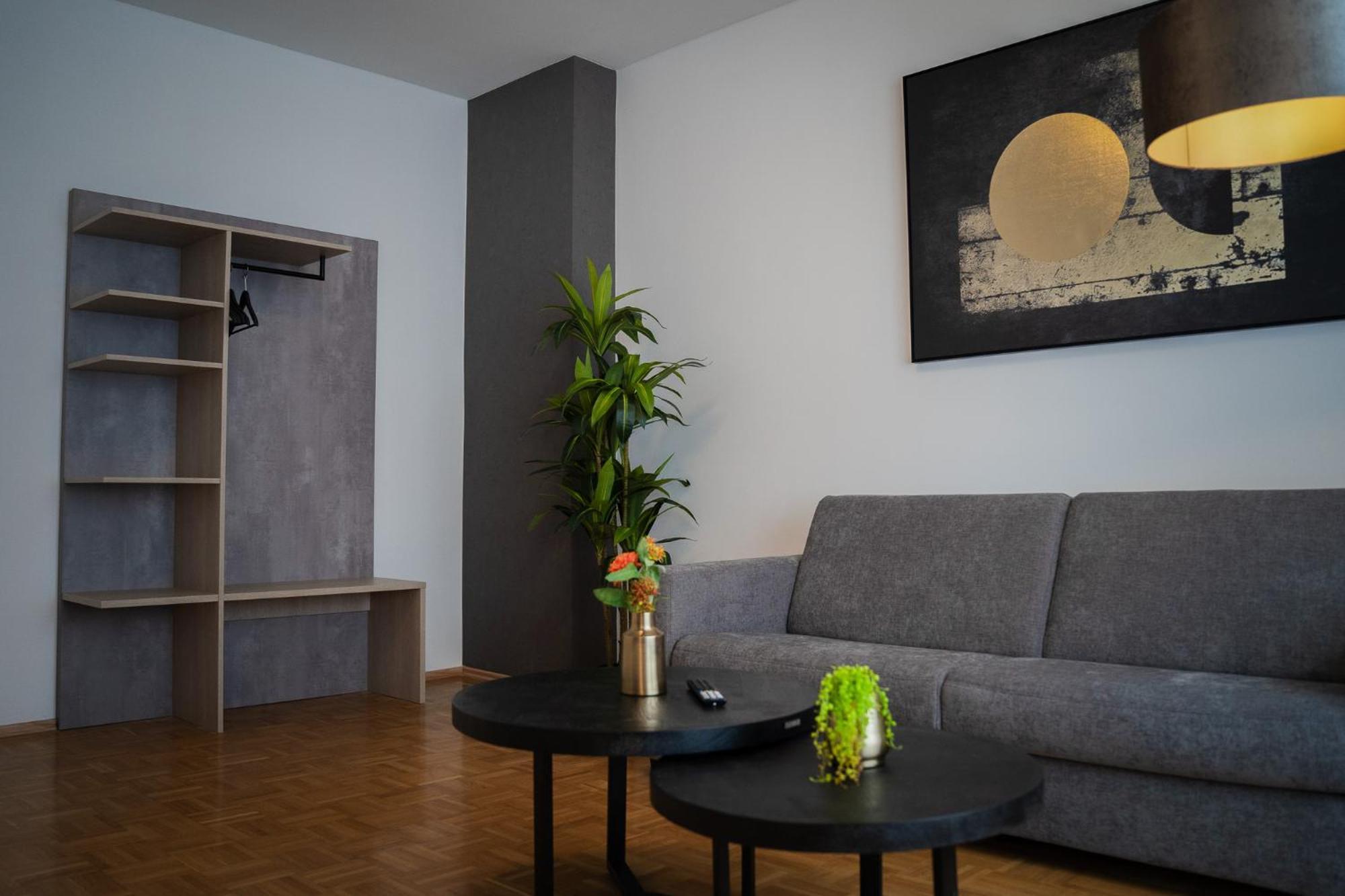 Junik Apartments Oberhausen Оберхаузен Екстериор снимка